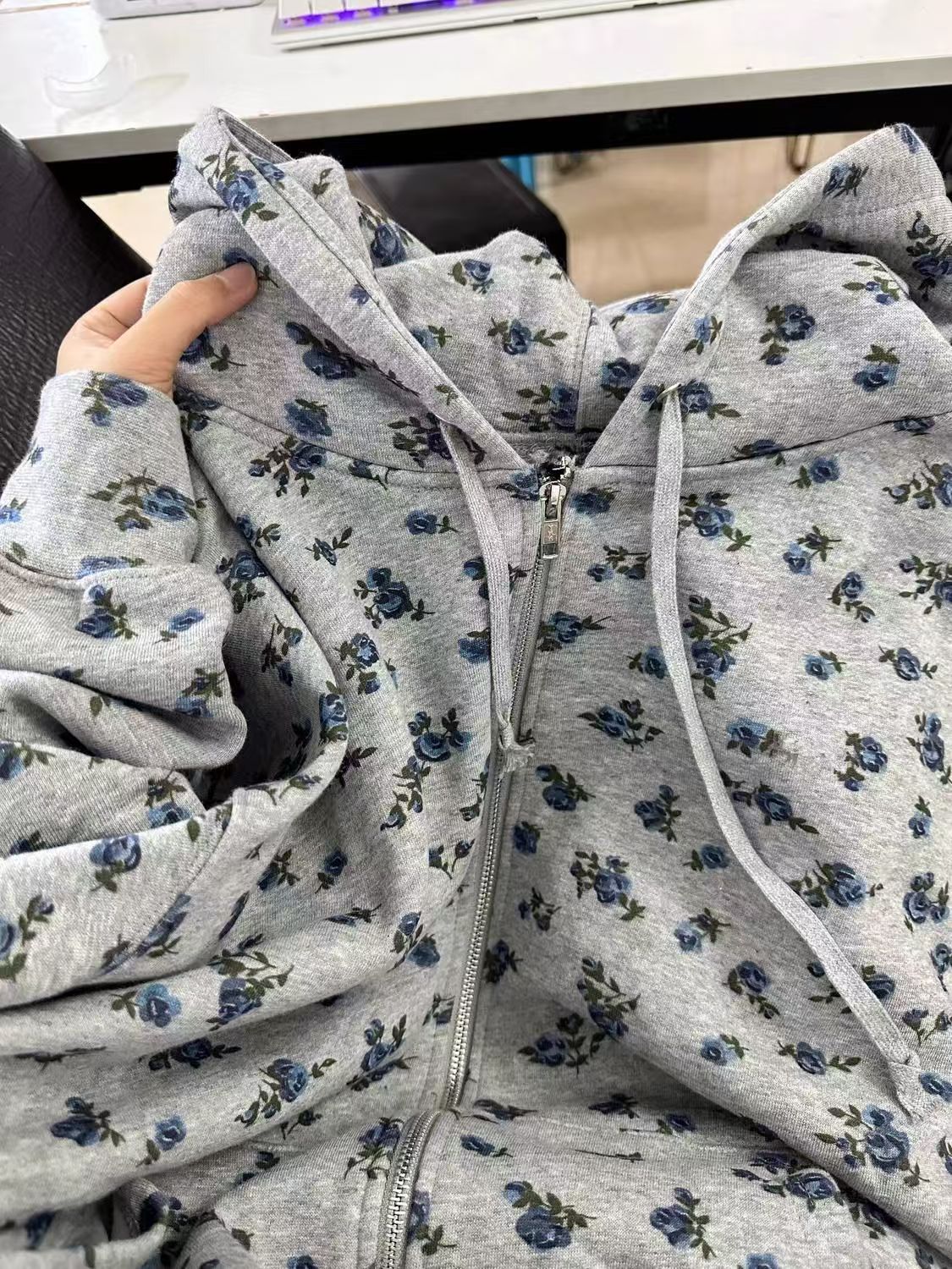 Koreańska bluza damska Sweet C – Plant Parent Hoodie recenzja i cena